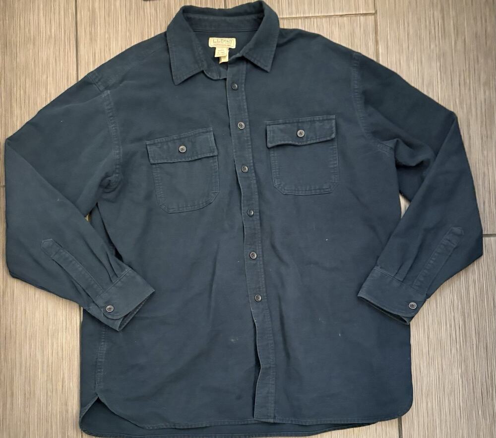 L.L. Bean Chamois Cloth Shirt Men’s XL Reg Blue Button Up Freeport Maine Flannel